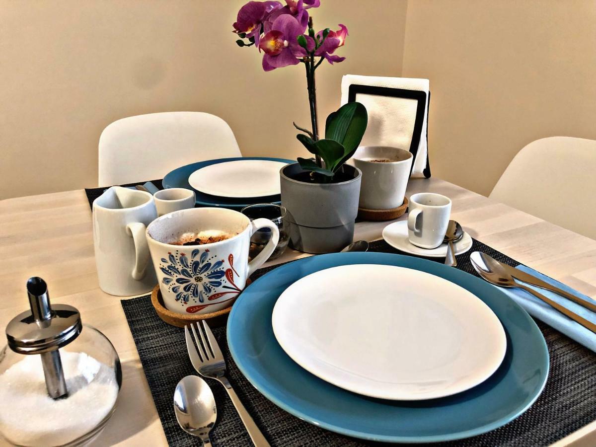 Napoli City Inn Екстериор снимка