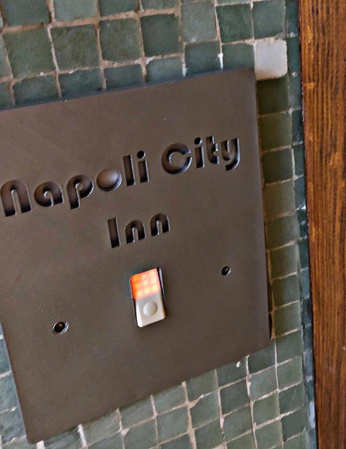 Napoli City Inn Екстериор снимка